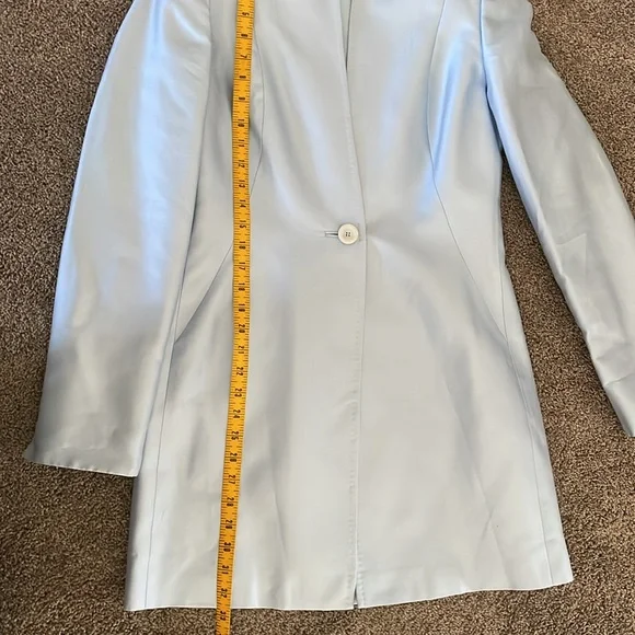 Adrienne Vittadini beautiful blue satin jacket. Size 6 NWT - Picture 7 of 8